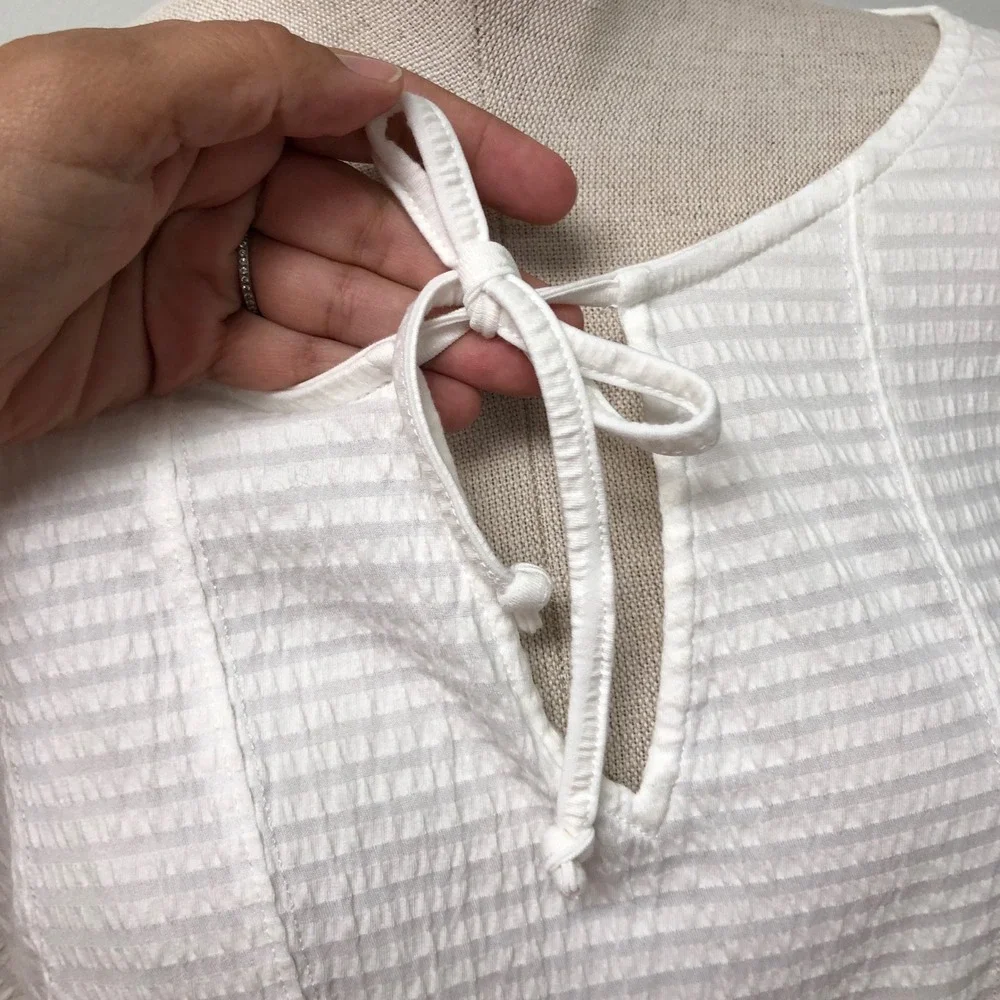 Anthropologie Blouse Women Small White Textured Smocked Hem Keyhole Tie Boho Top